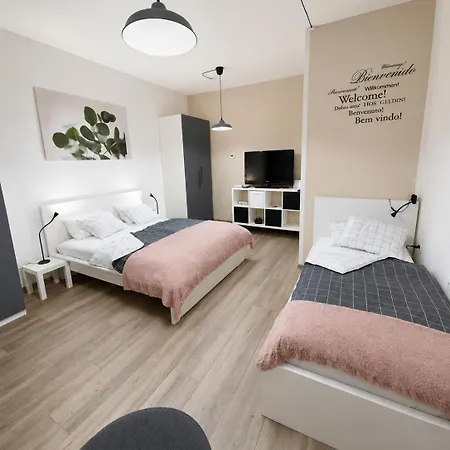 아파트 Apartma Tara